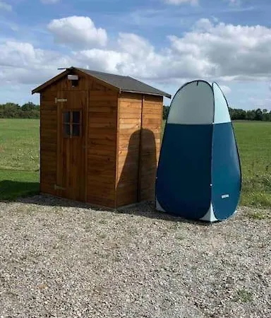 Yourte Proche Canal Saffre