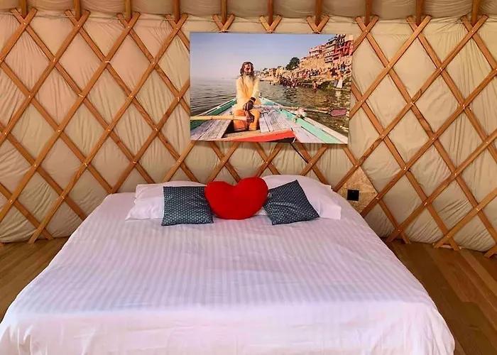 Yourte Proche Canal Lüks kamp alanı